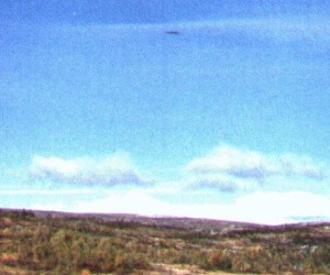 Daylight UFO Shot By Research Camera - Hessdalen, Norway